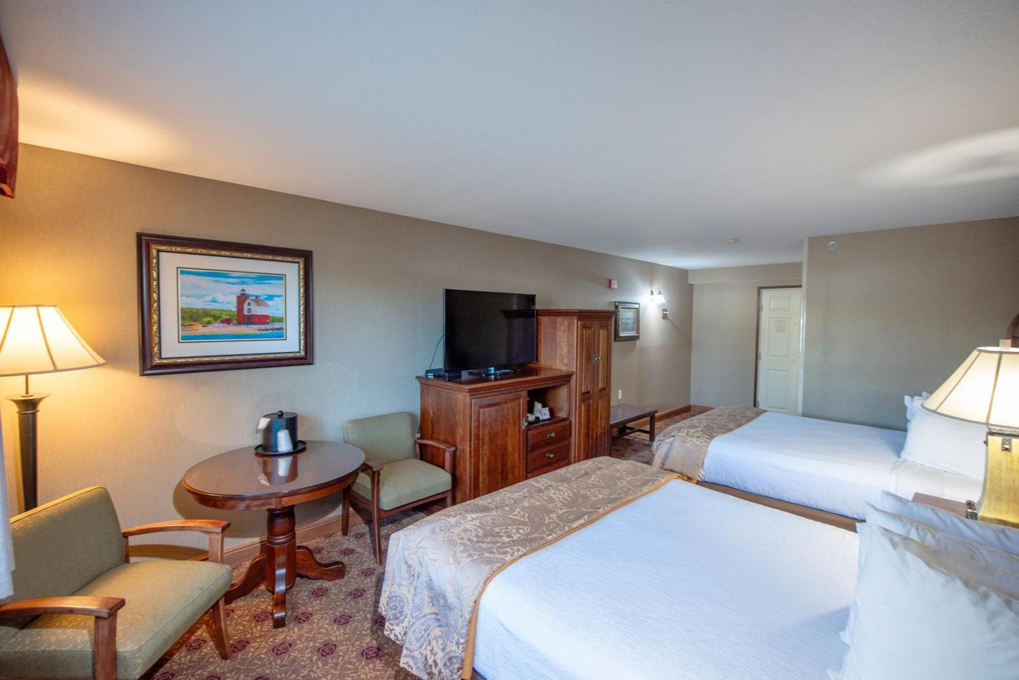 Hamilton Inn Select Beachfront Mackinaw City Eksteriør billede