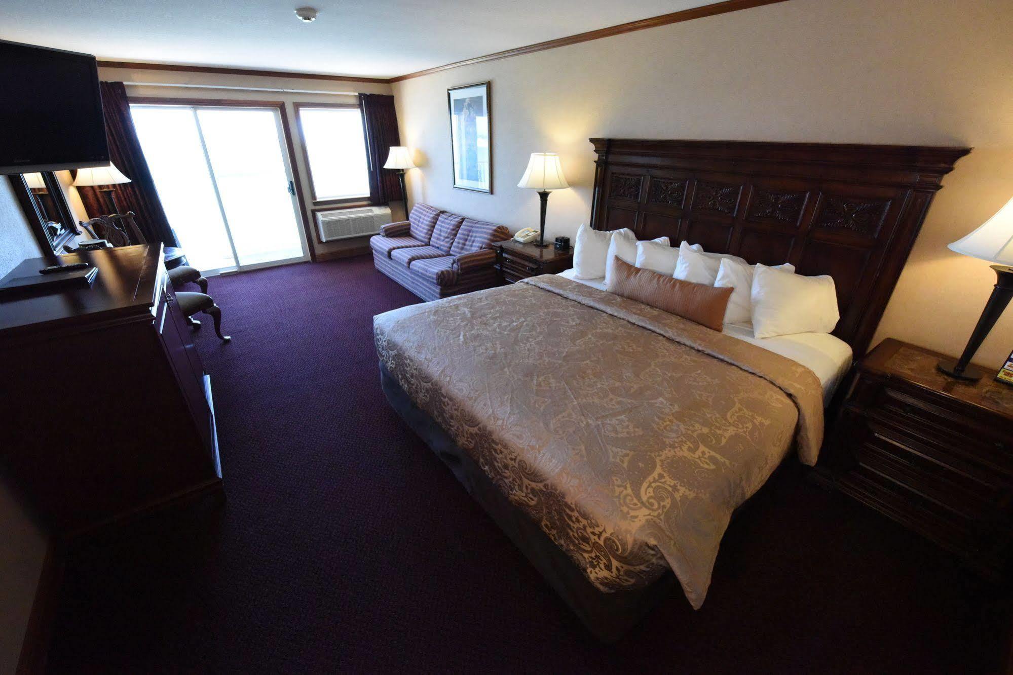 Hamilton Inn Select Beachfront Mackinaw City Eksteriør billede